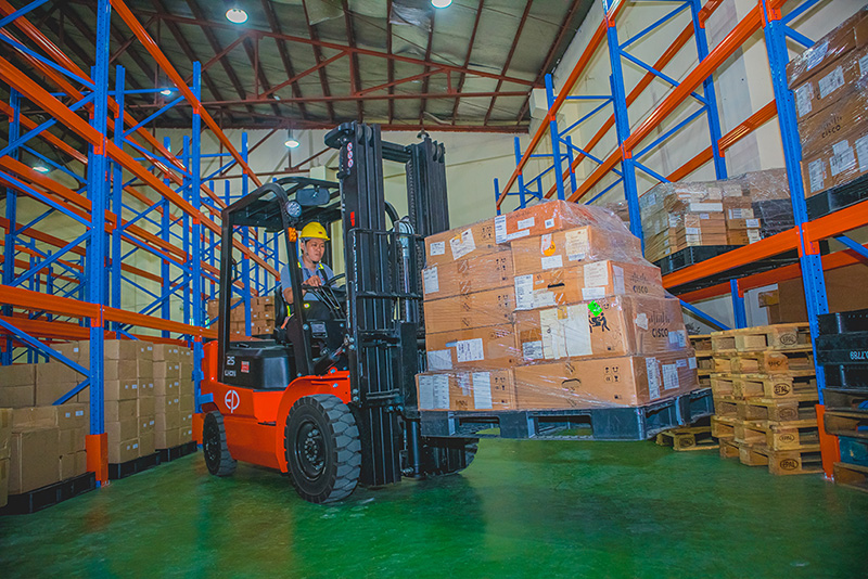 Kornet Express logistics operations